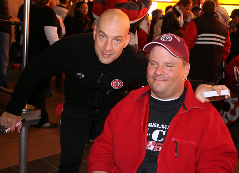  Hautnah bei den Fans: Co-Trainer Günther Gorenzel.