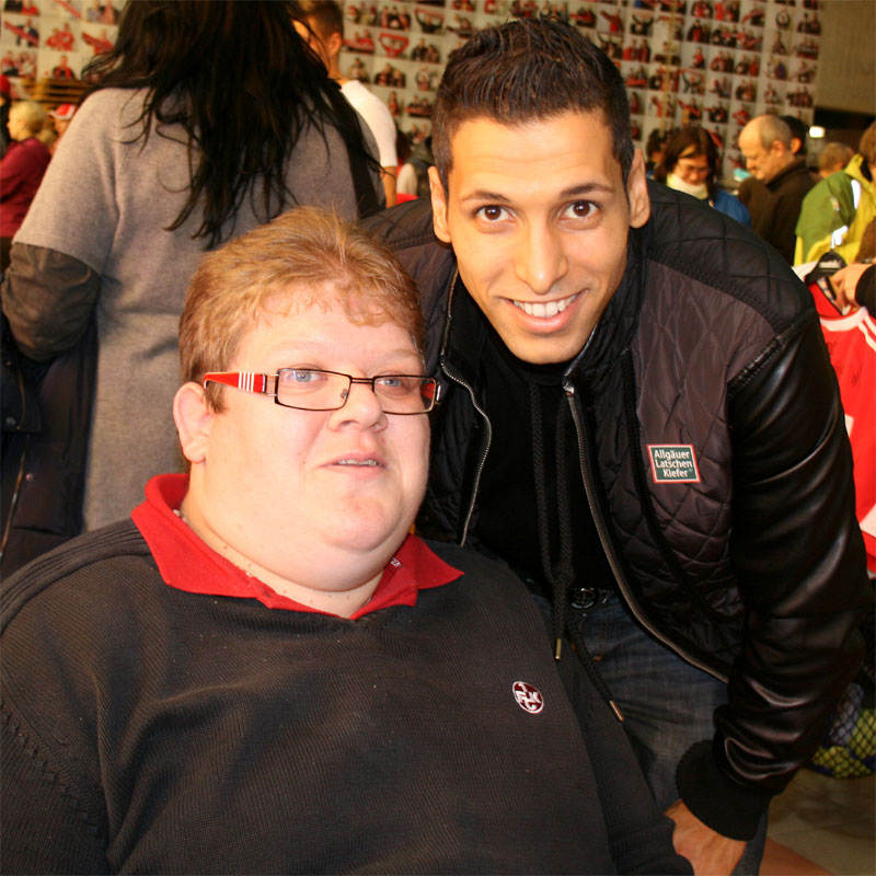  Mit Karim Matmour wurde so manches Erinnerungsbild geschossen.