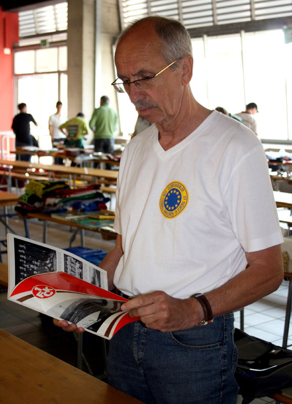  Rolf Conrad - Organisator der 15. “Internationalen Sport-Souvenir-Börse.